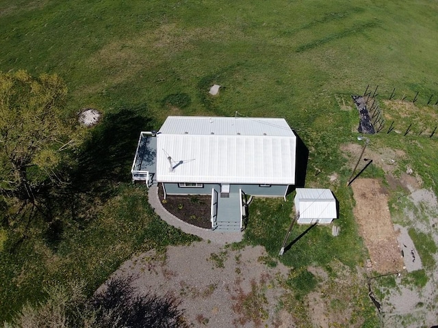 aerial view of property and surrounding area
