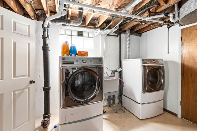 3024 8th Ave S, Great Falls, MT 59405 - washroom featuring washing machine and clothes dryer