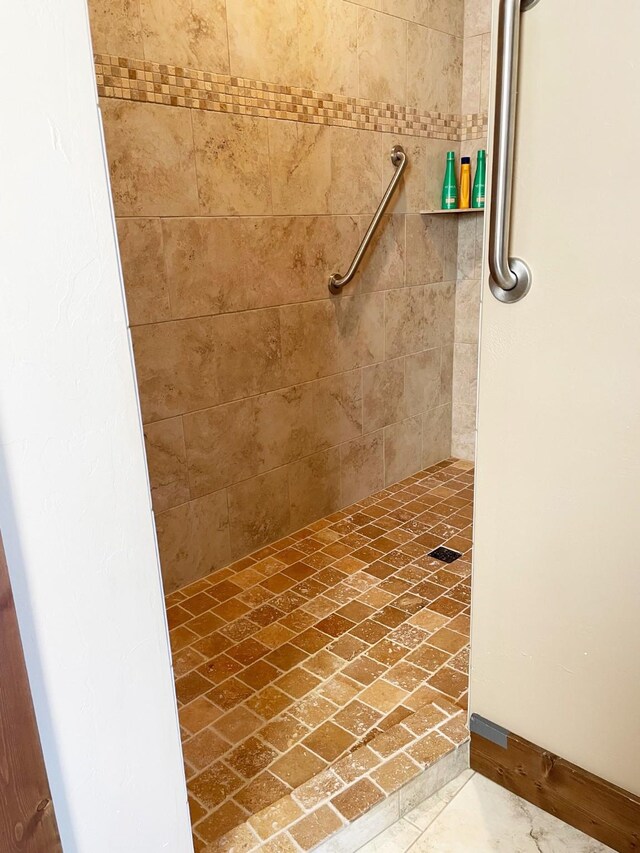 4195 Fox Hollow Dr, Helena, MT 59602 - full bath with tiled shower