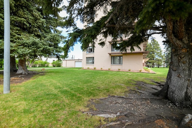 1536 Meadowlark Dr Unit 10B, Great Falls, MT 59404 - view of grassy yard