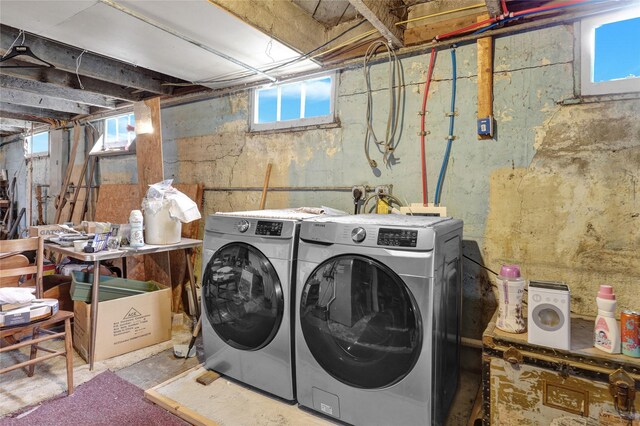 500 34th St NW, Great Falls, MT 59404 - washroom with washer and dryer and healthy amount of natural light