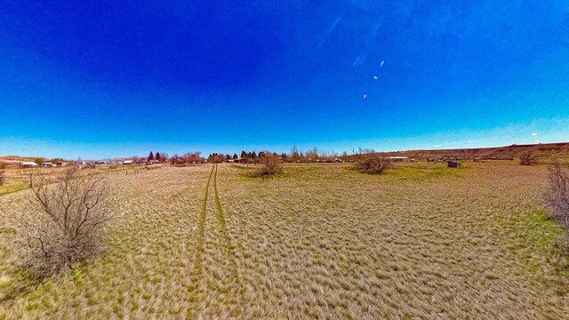 500 34th St NW, Great Falls, MT 59404 - view of yard with a view of countryside