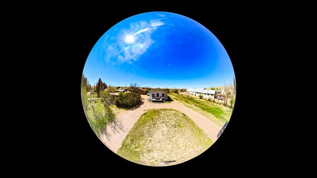 500 34th St NW, Great Falls, MT 59404 - surrounding community with dirt driveway