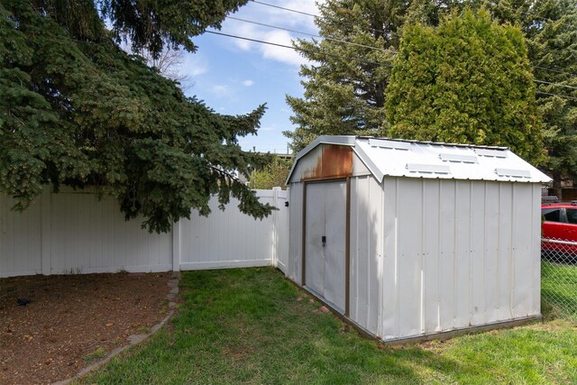 433 N 10th Ave, Bozeman, MT 59715 - view of shed