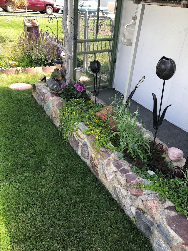 307 S Iowa St, Conrad, MT 59425 - view of grassy yard