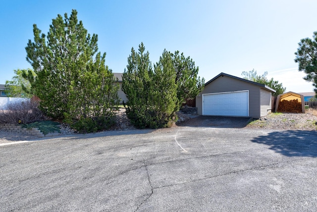 view of detached garage