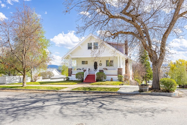 view of front of house with covered porch
