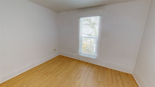 29 3rd Ave E, Kalispell, MT 59901 - empty room with light wood-style flooring