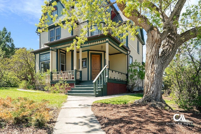 202 Blake St, Helena, MT 59601 - victorian home with a porch