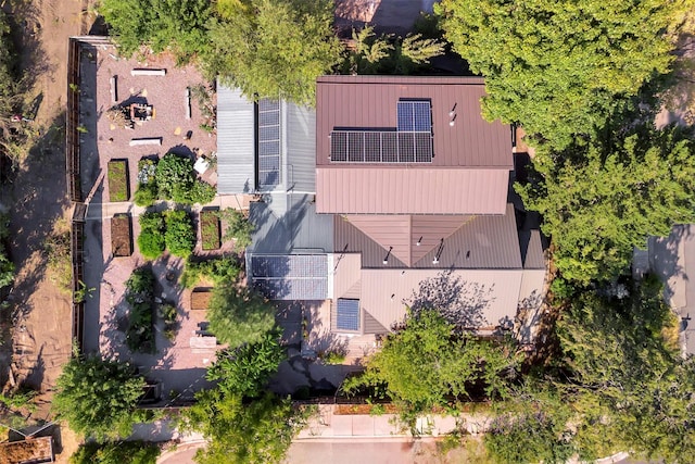 aerial view of property and surrounding area