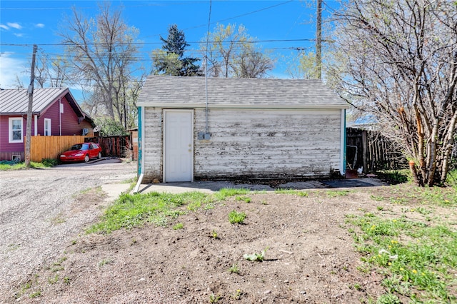 1320 1st Ave S, Great Falls, MT 59401 - garage with fence