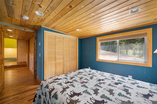 1492 Mcmannamy Draw, Kalispell, MT 59901 - bedroom featuring wooden ceiling, hardwood / wood-style flooring, a closet, and recessed lighting
