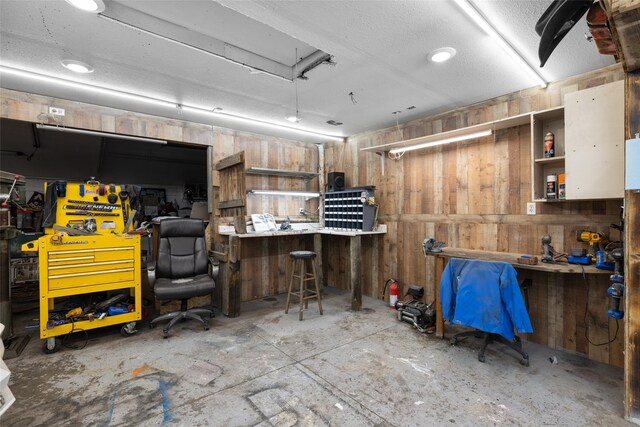 1492 Mcmannamy Draw, Kalispell, MT 59901 - garage with a workshop area and wooden walls