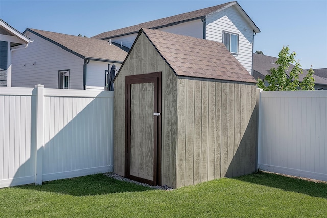 517 Raven Ln, Kalispell, MT 59901 - view of shed with a fenced backyard