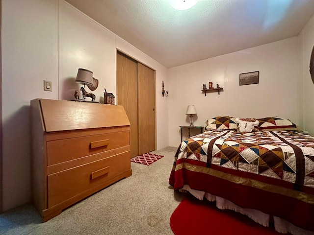 3000 Villard Ave Unit 80, Helena, MT 59601 - carpeted bedroom featuring a closet