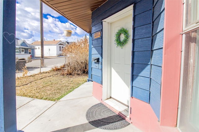717 W Quartz St, Butte, MT 59701 - entrance to property featuring fence