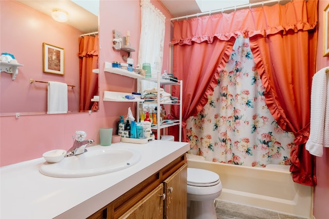 4242 Morningside Cir, Great Falls, MT 59405 - full bathroom with toilet, vanity, and shower / bath combination with curtain