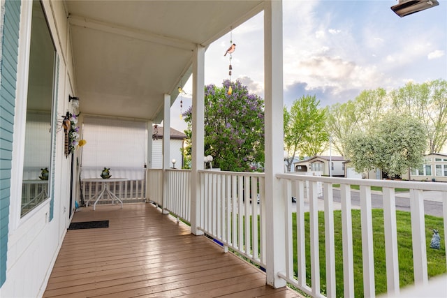 4242 Morningside Cir, Great Falls, MT 59405 - deck featuring covered porch
