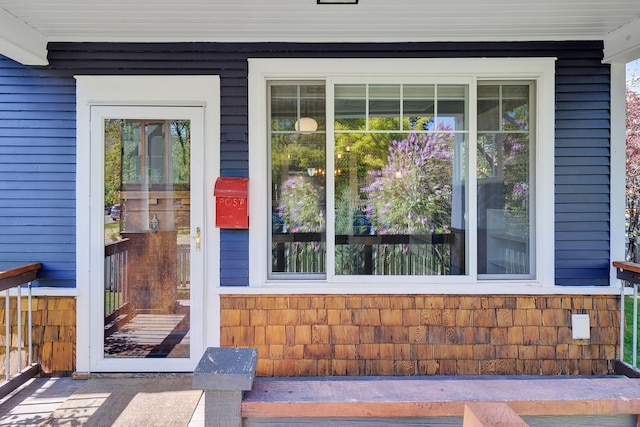 705 N 3rd St W, Missoula, MT 59802 - doorway to property with covered porch