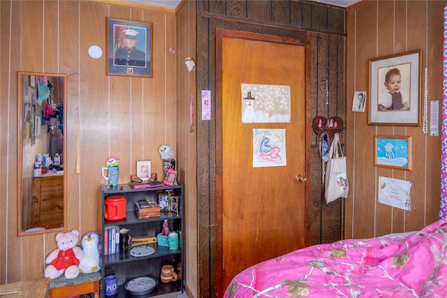 1005 Idaho Ave, Libby, MT 59923 - bedroom featuring wood walls