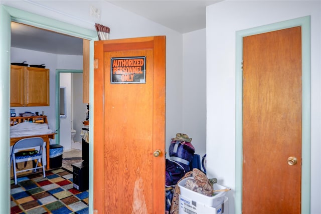 1005 Idaho Ave, Libby, MT 59923 - view of corridor