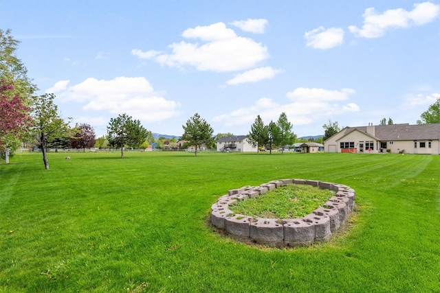 1815 Homestead Dr, Missoula, MT 59808 - view of grassy yard