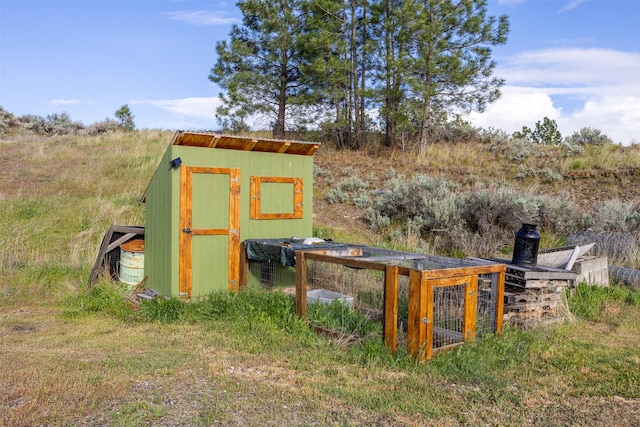 688 Black Horse Trl, Stevensville, MT 59870 - view of outbuilding with an outbuilding
