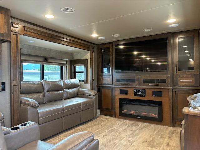 9 Regatta Rd Spc 22, Polson, MT 59860