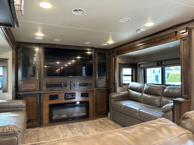 9 Regatta Rd Spc 22, Polson, MT 59860