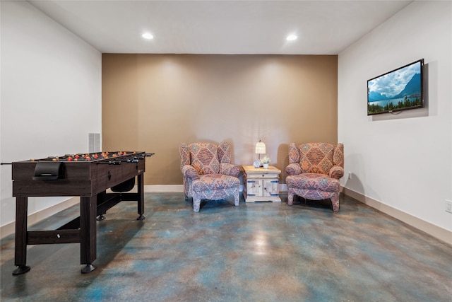 200 Lakeview Ter, Marion, MT 59925 - sitting room with finished concrete flooring, recessed lighting, and baseboards