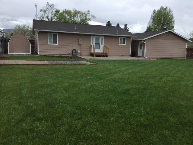 403 S Cherry St, Townsend, MT 59644 - back of house with a patio
