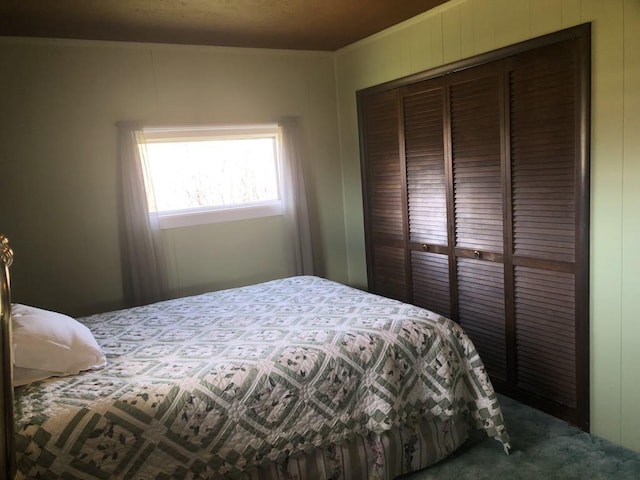 470 Duck Lake Rd, Browning, MT 59417 - carpeted bedroom featuring a closet