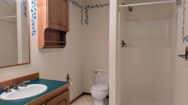286 Edgewater Dr, Libby, MT 59923 - bathroom with a shower and vanity