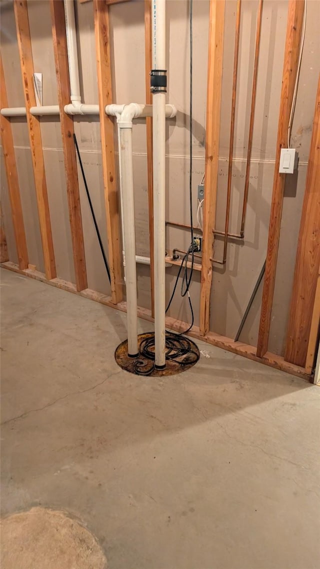 286 Edgewater Dr, Libby, MT 59923 - view of unfinished below grade area