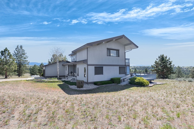 view of side of property