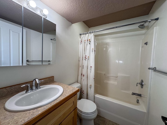 bathroom with a textured ceiling, shower / bath combo with shower curtain, toilet, and vanity
