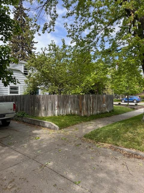 339 E Beckwith Ave, Missoula, MT 59801 - view of yard featuring fence