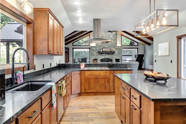 260 Medicine Springs Rd, Conner, MT 59827