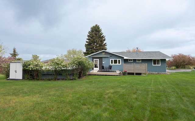 500 Geddis St, Helena, MT 59601 - back of property featuring a wooden deck and a lawn