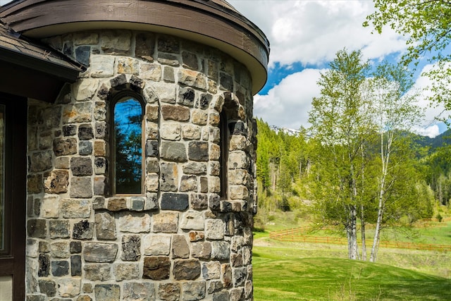 215 Browns Gulch Rd, Kalispell, MT 59901 - exterior view of stone siding