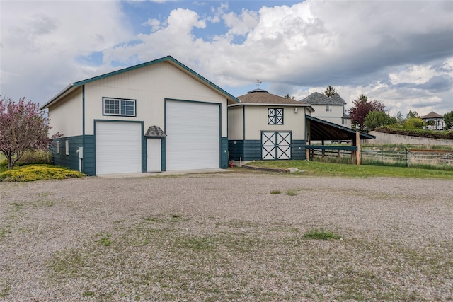 527 Grande Vista Dr, Kalispell, MT 59901 - detached garage with fence