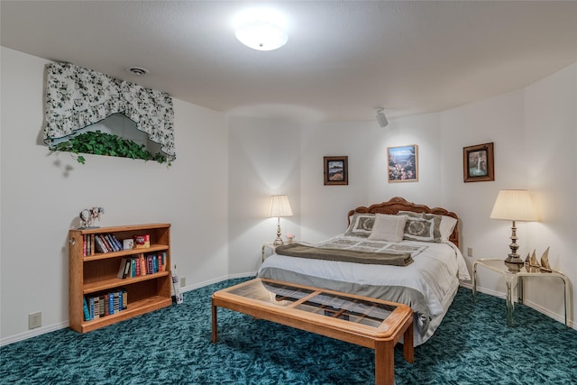 527 Grande Vista Dr, Kalispell, MT 59901 - bedroom with carpet flooring and baseboards