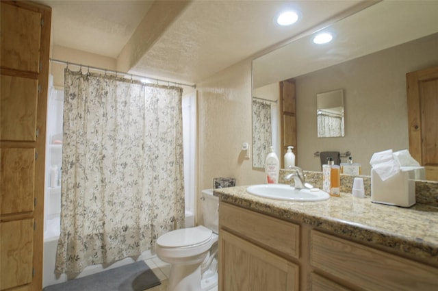 6961 Mt Highway 200, Plains, MT 59859 - full bath featuring vanity, toilet, shower / bath combination with curtain, recessed lighting, and tile patterned floors