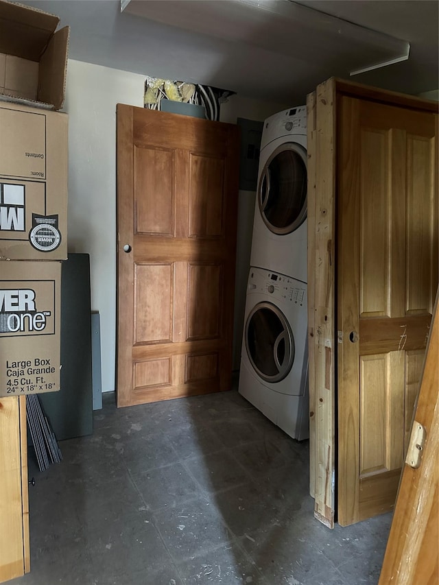 14 Sidehill Trl, Ennis, MT 59729 - clothes washing area featuring stacked washing machine and dryer