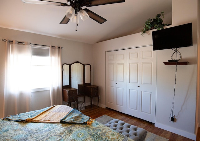 4714 Linhart Ln, Stevensville, MT 59870 - bedroom featuring a closet, wood finished floors, baseboards, and ceiling fan