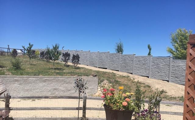 4714 Linhart Ln, Stevensville, MT 59870 - exterior view of fence