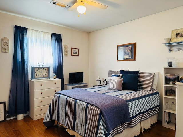 901 Birch Ave, Shelby, MT 59474 - bedroom featuring wood finished floors and ceiling fan