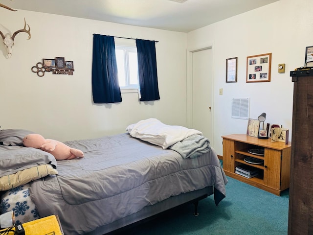 901 Birch Ave, Shelby, MT 59474 - bedroom with carpet