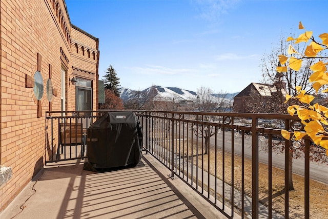 432 W Spruce St Unit 202, Missoula, MT 59802 - balcony with a grill and a mountain view