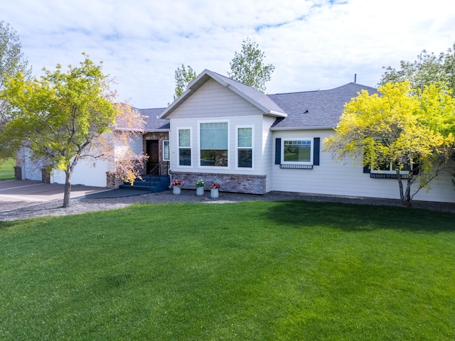 4340 Fox View Loop, Helena, MT 59602 - ranch-style home featuring a front yard and roof with shingles